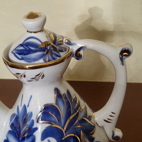 Russian Fenix Teapot Coffee Pot Handmade Porcelain Blue White Gold Kislovodsk - Picture 3 of 9